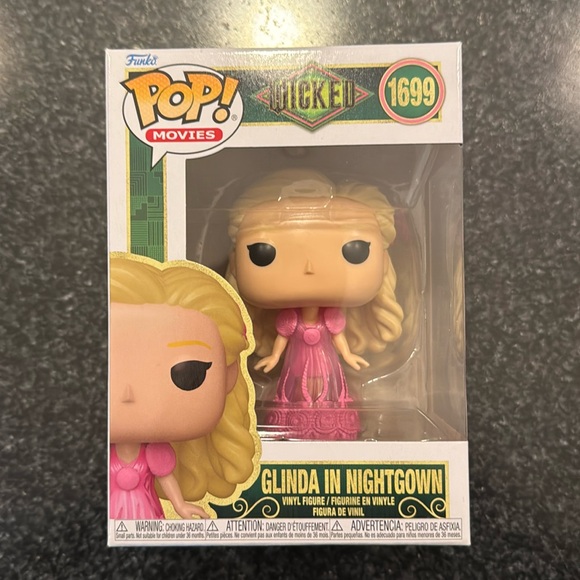 Funko Pop! Other - Funko Pop! Wicked Glinda in Nightgown